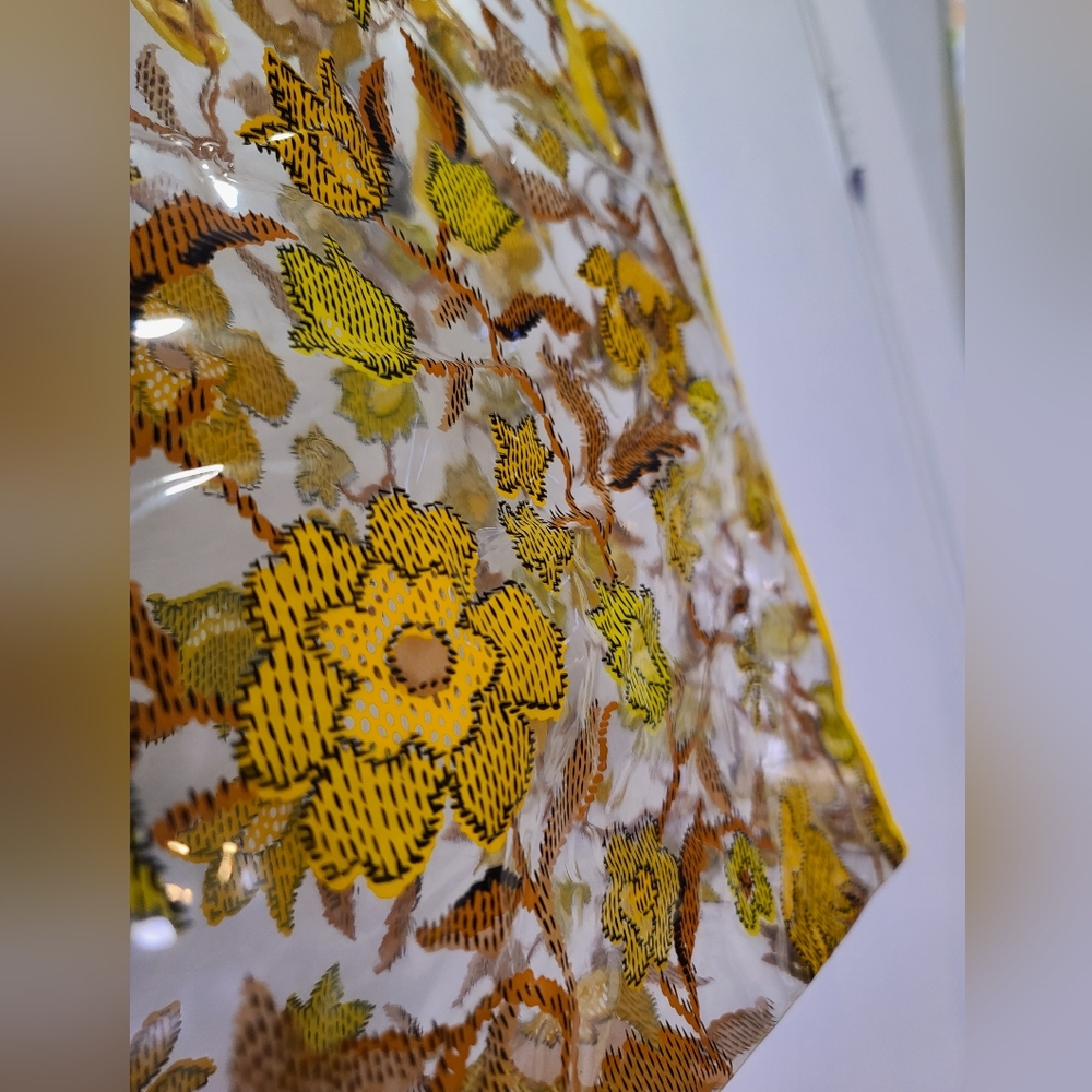 Vintage 70s vinyl tote beach bag/ book tote yellow flowers - Picture 4 of 5
